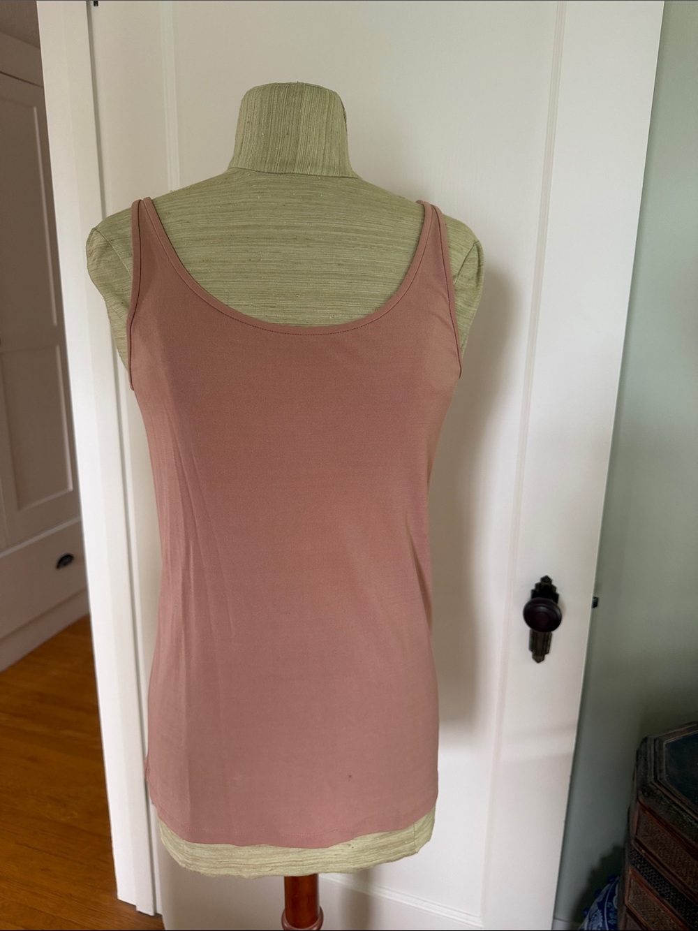 Eileen Fisher silk Scoop Neck Tank